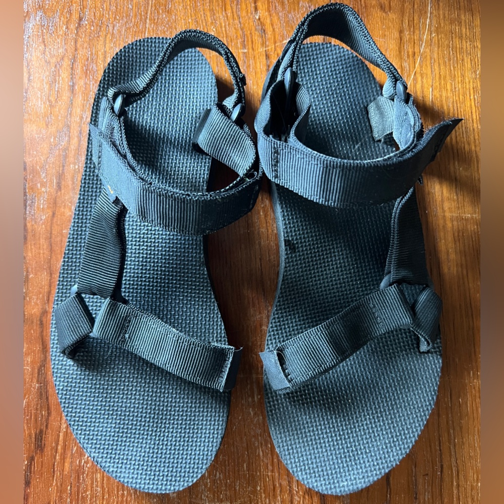 Teva Women's Original Universal Sandal - black